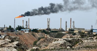 5 Black Swan Risks That Could Derail Markets in 2026