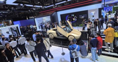 Tesla Is the ‘Biggest Stock Market Bubble of All Time,’ George Noble Says