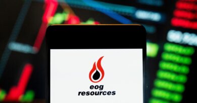 Top Wall Street analysts are bullish on these 3 dividend-paying energy stocks