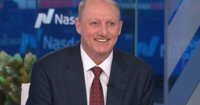 Berkshire CEO Greg Abel on working with Buffett, Kraft Heinz and using all his salary to buy the stock