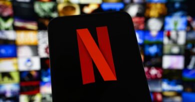 Traders are betting on a comeback quarter for Netflix
