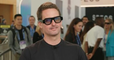 A massive trade just happened in surging shares of Snap